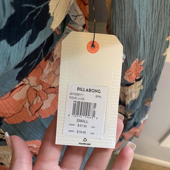 Billabong Floral Dress - Picture 4 of 9